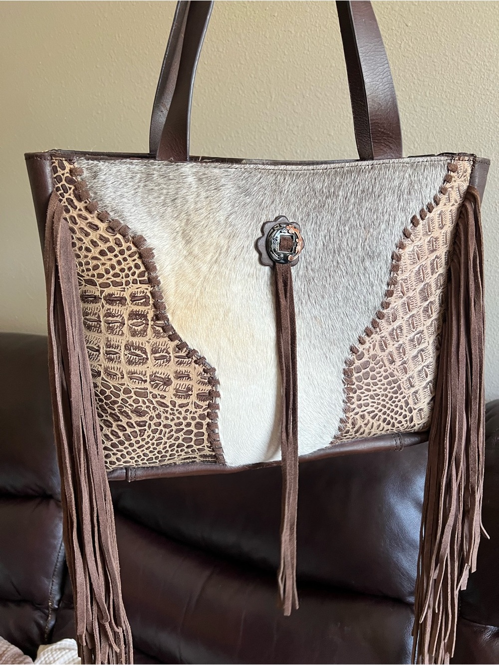 Ariat concealed carry cowhide and leather purse